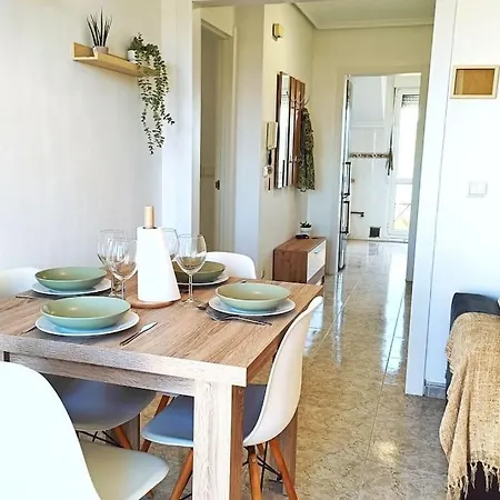 Daire Casa Maui: 6 Con Piscina San Mamés de Meruelo